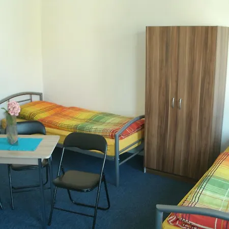 Gaestehaus Harz -monteurzimmervermietung- * Γκόσλαρ